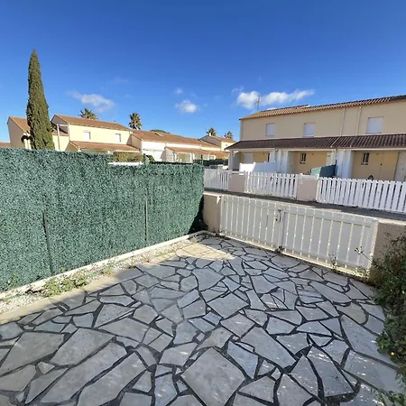 Holiday home Pavillon Climatise 6 Pers, Piscine, Terrasse Ensoleillee, Proche Mer/commerces - Fr-1-781-34 Valras-Plage